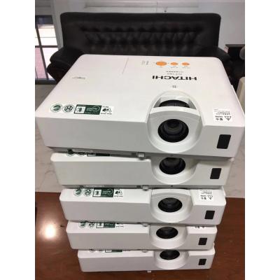 Hitachi日立 hcp-340x投影仪